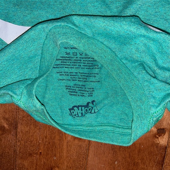 Bundle With 6 T-Shirts - Picture 2 of 10